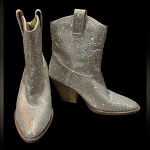 Forever Sparkling western boots. Size 6 1/2